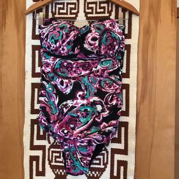 A Pea in the Pod Other - A Pea in the Pod Swimsuit, EUC, S